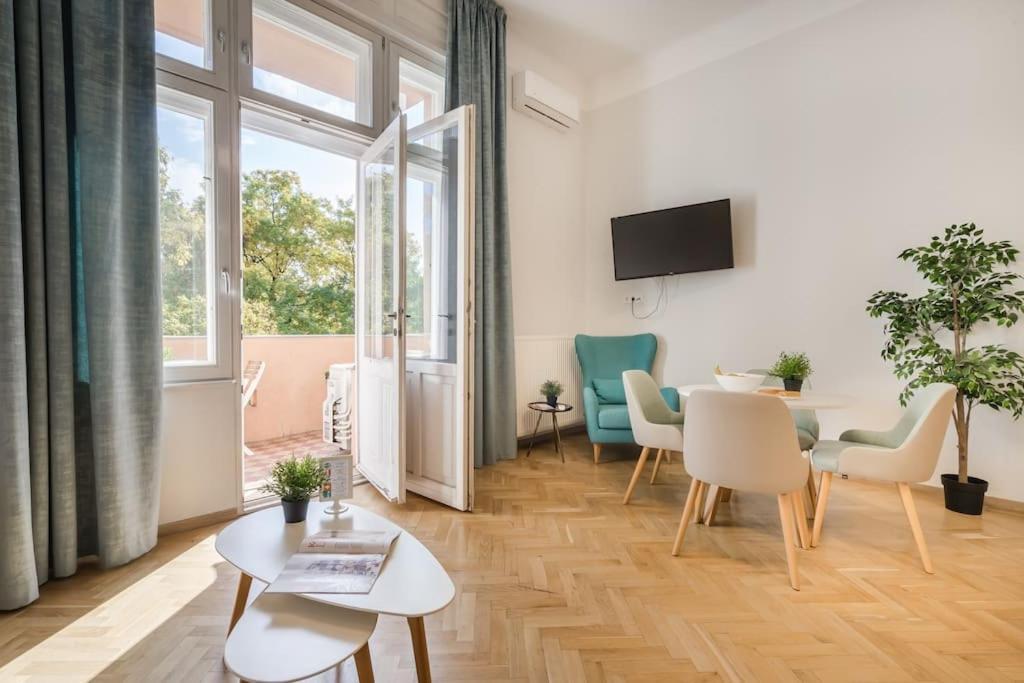 Klauzal Garden City Apartments Βουδαπέστη Εξωτερικό φωτογραφία