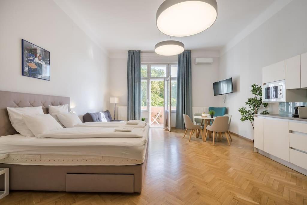 Klauzal Garden City Apartments Βουδαπέστη Εξωτερικό φωτογραφία